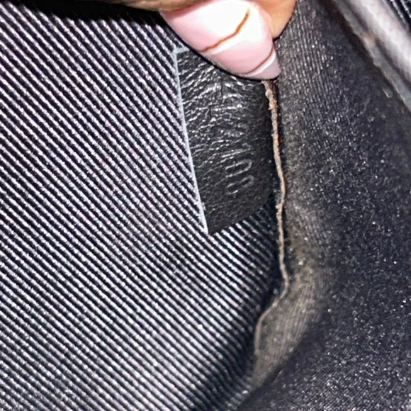 Louis Vuitton Eclipse Monogram Pochette - Picture 3 of 16